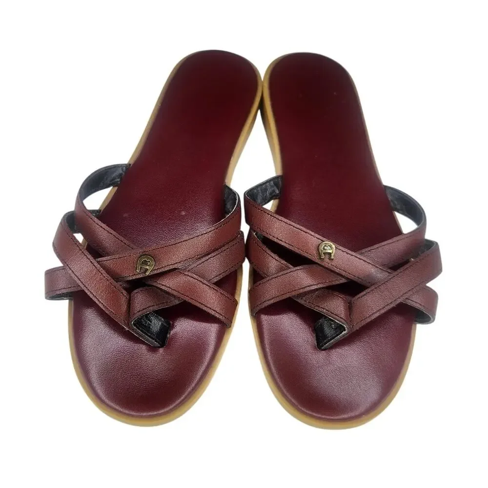 Vintage Etienne Aigner Sandals Flat Thong Slip On Slides Burgundy 8M